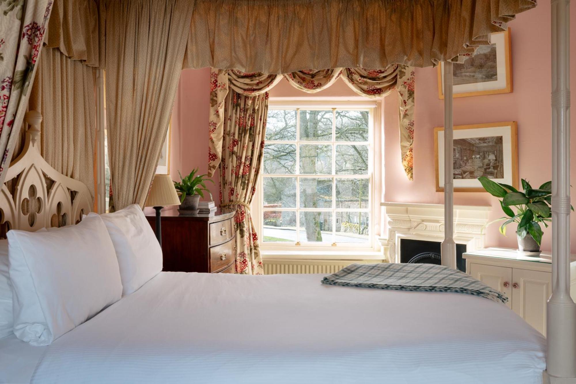 The Devonshire Arms Hotel At Bolton Abbey Exterior foto